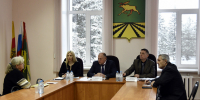 Депутаты Законодательного Собрания Тверской области участвуют в декаде приёмов граждан в общественных приёмных «Единой России» - Газета Старицкий Вестник