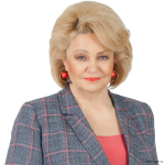 Нина Останина призвала запретить интернет-сообщества по продаже девственности