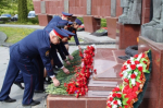 Сотрудники следственного управления Следственного комитета по Тверской области почтили память участников Великой Отечественной войны