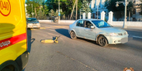 В Твери два подростка на самокате попали под колёса авто - ТИА