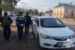 Сотрудники ОМОН Росгвардии обеспечили проведение межведомственного рейда по выявлению нарушений в сфере безопасности дорожного движения в Бежецке