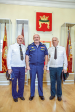 В администрации Твери прошло награждение активистов и помощников ТРО МОО «Союз десантников»
