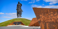 Дмитрий Медведев почтил память героев на Ржевском мемориале - Inform69.Ru