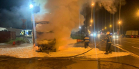 Под Тверью загорелся грузовик, пострадал водитель - Тверские ведомости