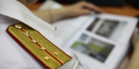 По ходатайству следователя арестован мужчина, подозреваемый в убийстве отца - Следственный комитет
