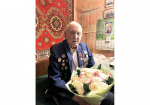 09.12.2025 | Временно исполняющий обязанности Губернатора Виталий Королев поздравил с вековым юбилеем участника Великой Отечественной войны Геннадия Иннокентьевича Головина