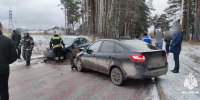 В Твери столкнулись два автомобиля: на место ДТП прибыли сотрудники МЧС - Тверские ведомости