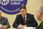 Владимир Васильев провел прием граждан в штабе общественной поддержки «Единой России» в Твери
