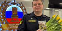 Тверские судебные приставы в канун праздника поздравили женщин в залах суда - Газета Вся Тверь
