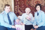 Сотрудники тверского УФСИН поздравили со 105-летним юбилеем ветерана службы