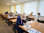 Снова за парту: Тверская область присоединилась к всероссийской акции «Сдаем вместе. День сдачи ЕГЭ родителями»