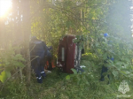 Под Тверью спасателям МЧС пришлось резать автомобиль, чтобы достать пострадавших