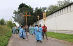 28.08.2026 | В праздник Успения Богородицы в Старице освятили памятник «Три игумена» и напутствовали будущих первоклассников
