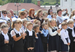 28.08.2026 | В праздник Успения Богородицы в Старице освятили памятник «Три игумена» и напутствовали будущих первоклассников