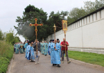 28.08.2026 | В праздник Успения Богородицы в Старице освятили памятник «Три игумена» и напутствовали будущих первоклассников