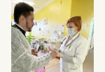 В день памяти иконы Богородицы «Целительница» священник посетил детское отделение ЦРБ г. Торжка