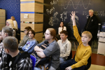 Инструмент, а не замена мысли: как в тверском «Кванториуме» учат школьников осознанно и безопасно работать с нейросетями